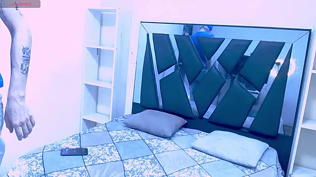 lucke collins22 online show from 02.04.26