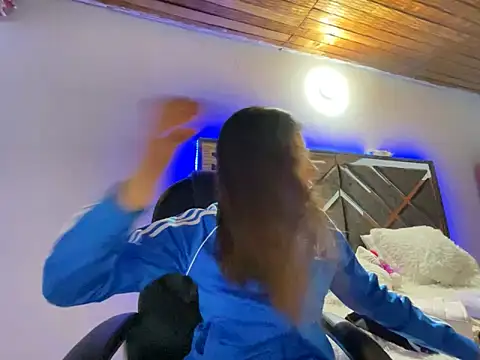 alison parkerr26 online show from 02.10.26