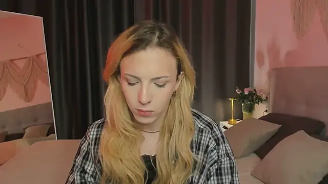 Tiffany  King online show from 04.29.26