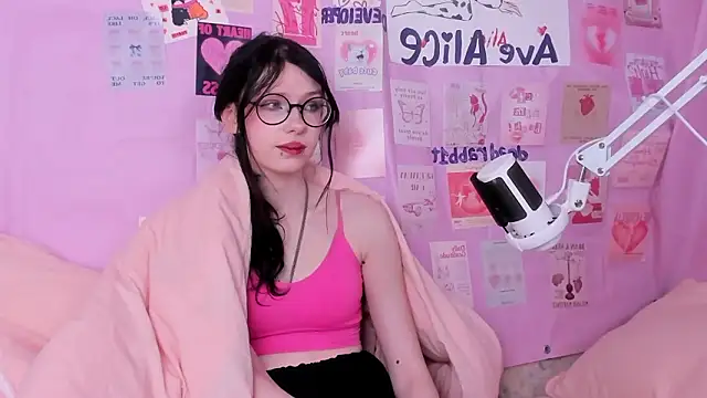 NessaV online show from 02.03.26