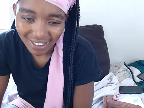 Snapshot of SexyyMandy chatting on 02.19.26 SexyyMandy online show from 02.19.26