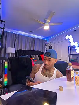 StillArQuez online show from 07.11.26