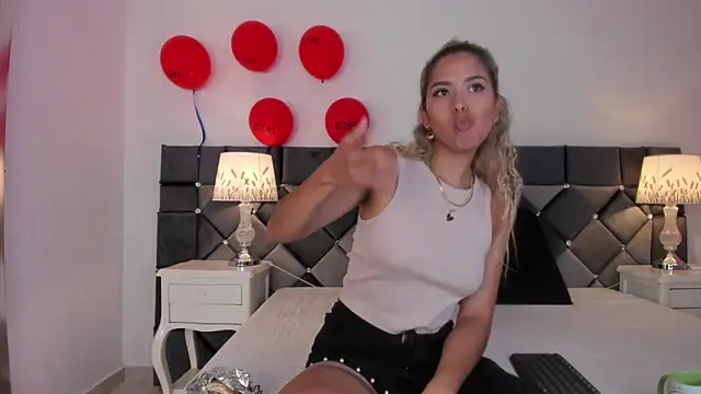  Giorgiina  online show from 02.19.26