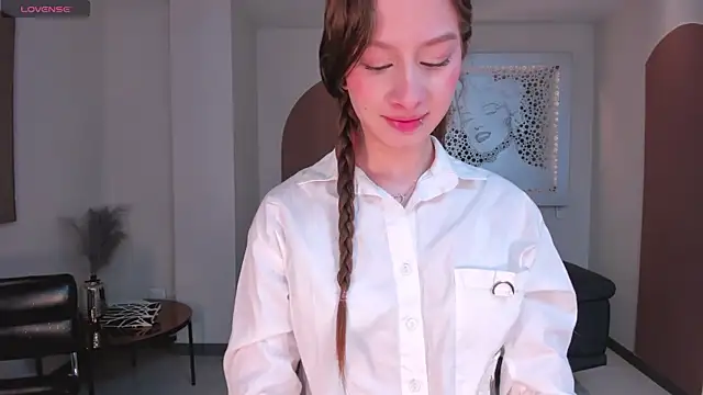 IsabellaMorettiX online show from 07.29.26