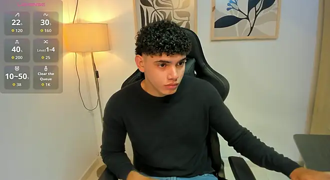 Snapshot of justin_payn14 chatting on 07.10.26 justin payn14 online show from 07.10.26