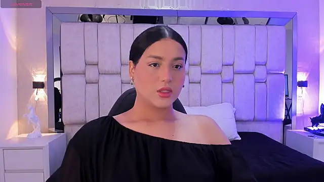 Snapshot of ValeryCooper18 chatting on 02.07.26 ValeryCooper18 online show from 02.07.26