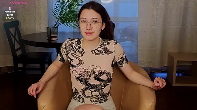 Snapshot of PamTrower chatting on 02.14.26 PamTrower online show from 02.14.26