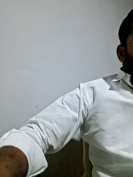 Snapshot of hot---boy1 chatting on 02.14.26 hot---boy1 online show from 02.14.26