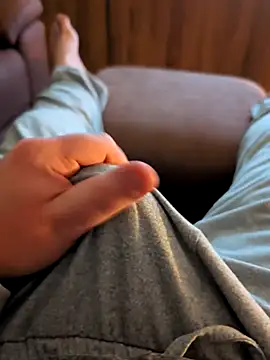 Snapshot of JoshJones86 chatting on 03.01.26 JoshJones86 online show from 03.01.26