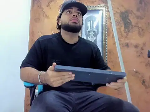 Chris Evans22 online show from 02.05.26