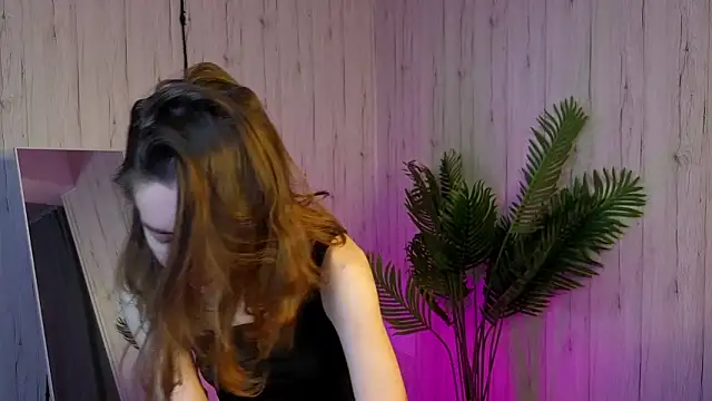 Snapshot of KristineValbuena chatting on 02.24.26 KristineValbuena online show from 02.24.26