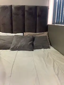 Snapshot of SexyLaylahx chatting on 02.14.26 SexyLaylahx online show from 02.14.26