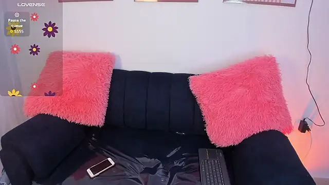 chloe petite2 online show from 02.19.26