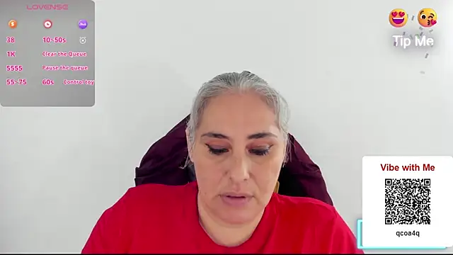 Snapshot of mature_gold1 chatting on 02.02.26 mature gold1 online show from 02.02.26