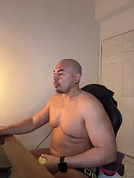 Snapshot of eros_colby chatting on 08.07.26 eros colby online show from 08.07.26