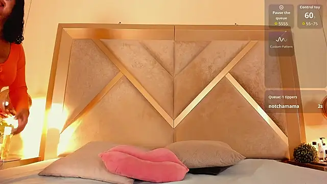 LaraandAxel online show from 02.25.26