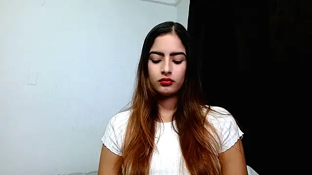 Nicol xx1 online show from 05.12.26
