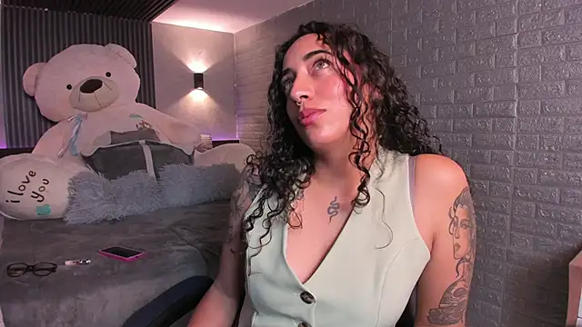 Magic ivone online show from 02.10.26