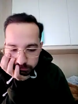 Snapshot of no-name15 chatting on 02.07.26 no-name15 online show from 02.07.26