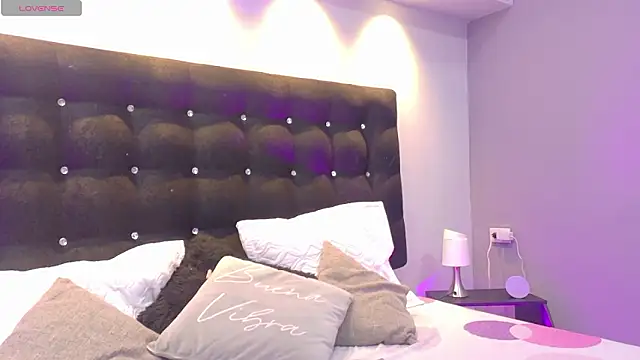 Snapshot of Aitana_Oliveira chatting on 02.07.26 Aitana Oliveira online show from 02.07.26