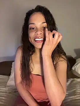 Petite Baddie online show from 05.21.26