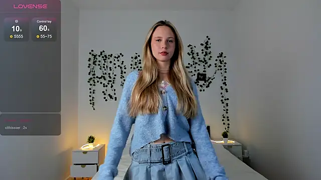 EllyMartinez online show from 02.05.26