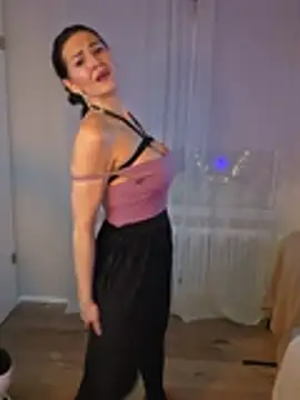 Bella Velour online show from 03.02.26