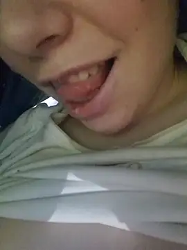 Snapshot of miraevelina chatting on 02.11.26 miraevelina online show from 02.11.26