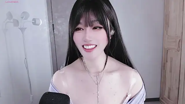 Snapshot of 77-rororo chatting on 02.22.26 77-rororo online show from 02.22.26