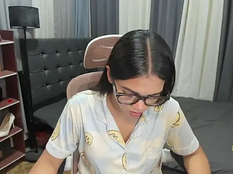 Snapshot of TinyCock_Rein chatting on 02.16.26 TinyCock Rein online show from 02.16.26