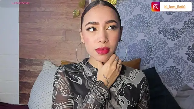 LiaHansson00 online show from 03.03.26