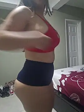 Snapshot of Grecia00x chatting on 02.28.26 Grecia00x online show from 02.28.26