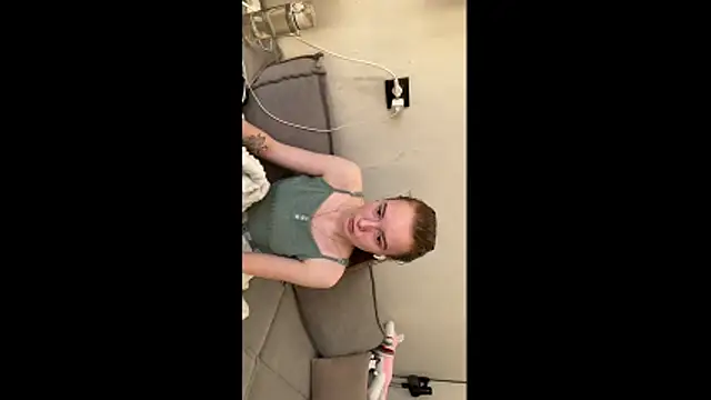 Snapshot of lunli0 chatting on 02.13.26 lunli0 online show from 02.13.26