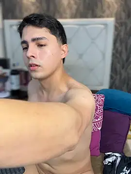 Samu Hott online show from 02.27.26