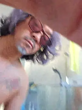 Snapshot of MtaS1 chatting on 03.01.26 MtaS1 online show from 03.01.26