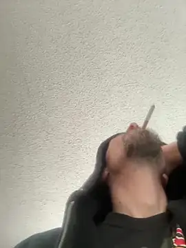 Snapshot of tommattsonn chatting on 03.15.26 tommattsonn online show from 03.15.26