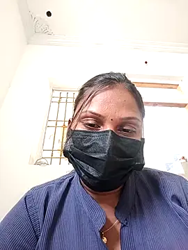 Snapshot of Tamil_Hot_Nisha chatting on 02.24.26 Tamil Hot Nisha online show from 02.24.26