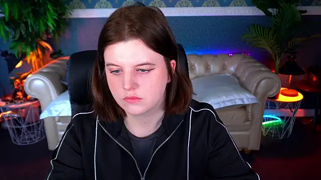 KristiFoxy online show from 04.12.26