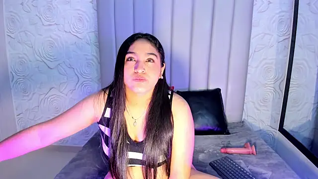 Lya dubois  online show from 03.15.26