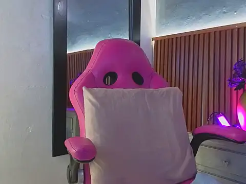 miss monserrate01 online show from 02.21.26