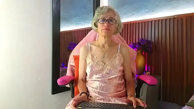 miss monserrate01 online show from 02.26.26