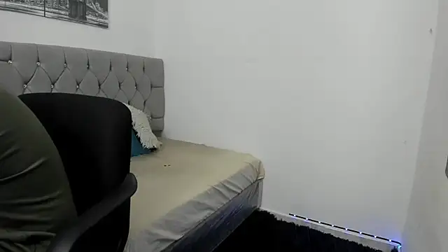 Snapshot of _1DERECK chatting on 03.07.26 1DERECK online show from 03.07.26