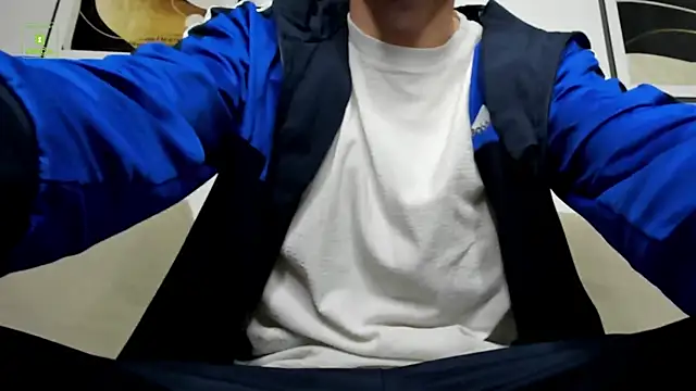 Snapshot of Deymond_Russo chatting on 02.24.26 Deymond Russo online show from 02.24.26