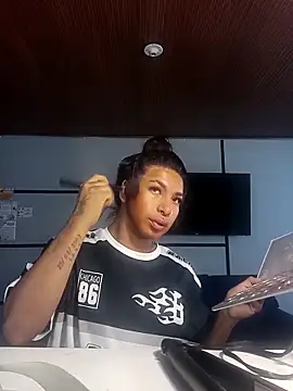 MeelFox online show from 03.16.26