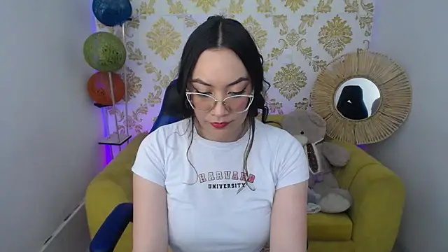 Snapshot of ALISS_M_ chatting on 02.20.26 ALISS M online show from 02.20.26