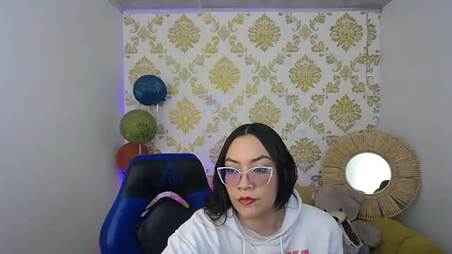 Snapshot of ALISS_M_ chatting on 02.23.26 ALISS M online show from 02.23.26