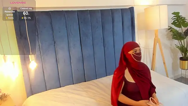 fatimarab   online show from 03.14.26