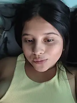 Snapshot of Salome_Vivas chatting on 05.23.26 Salome Vivas online show from 05.23.26