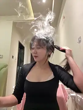 LXR77887 online show from 04.27.26