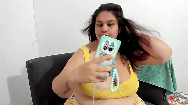 Snapshot of OSITA_1992 chatting on 02.23.26 OSITA 1992 online show from 02.23.26